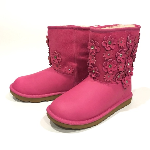 UGG CLASSIC SHORT II PETAL BOOTS -PINK AZALEA LEATHER -BIG KIDS US 5 -NEW - Picture 9 of 9